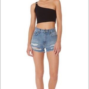 One should black Emma and Sam crop top